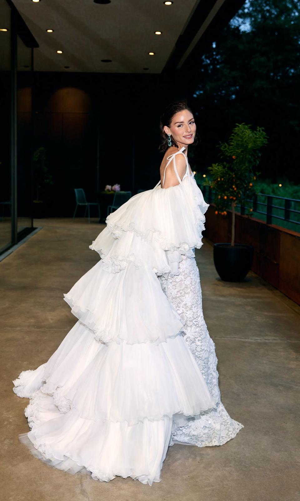 HOLA 4172 OLIVIA PALERMO ANIVERSARIO DE BODA