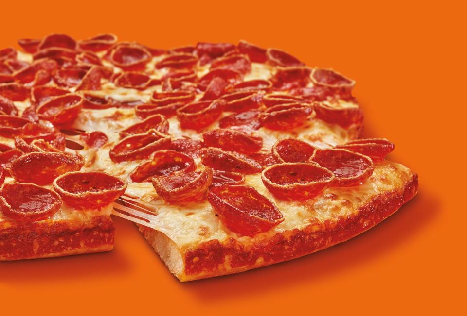 Little Caesars new Old World Fanceroni Pepperoni has 100 pepperonis.