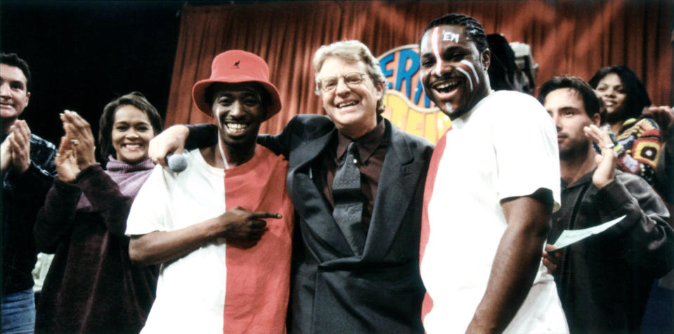 MALCOLM & EDDIE, (front, from left): Eddie Griffin, Jerry Springer, Malcolm-Jamal Warner, ‘Devil’s Advocate’, (Season 3, aired Feb. 23, 1999), 1996-2000. © Columbia TriStar Television / Courtesy: Everett Collection