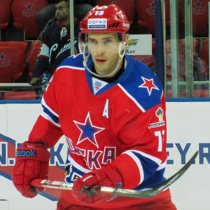 Former Red Wing Pavel Datsyuk signs with KHL club 