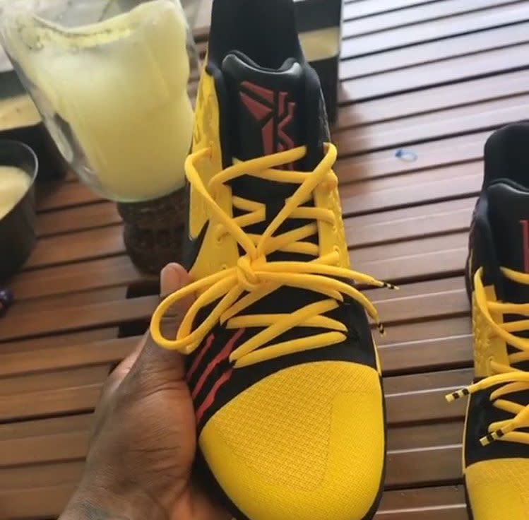 Kyrie Irving gives us a sneak peek of his new shoes. (Kyrie Irving Instagram)