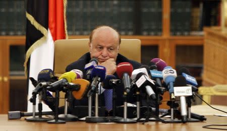 Yemen's President Abd-Rabbu Mansour Hadi waits to speak during the signing of an agreement between the government and Houthi rebels, in Sanaa September 21, 2014. REUTERS/Mohamed al-Sayaghi