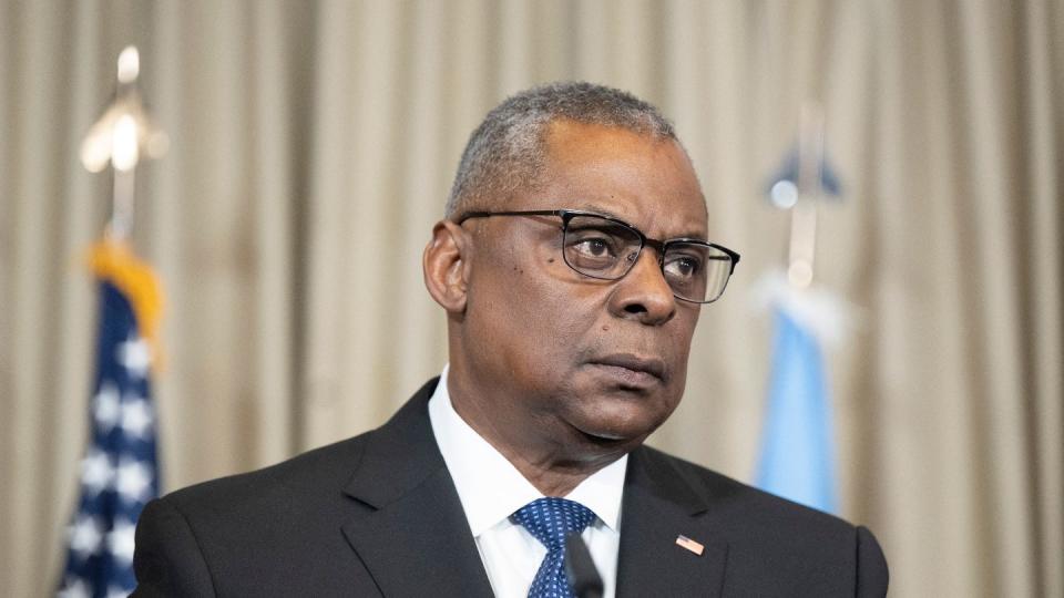 US-Verteidigungsminister Lloyd Austin verkündete den erfolgreichen Militärschlag gegen den IS. (Bild: dpa)