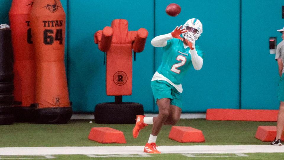 Miami Dolphins linebacker Bradley Chubb (2) runs through drills  during NFL football practice in Miami Gardens, Fla., Wednesday, Nov. 2, 2022. (Al Diaz/Miami Herald via AP)