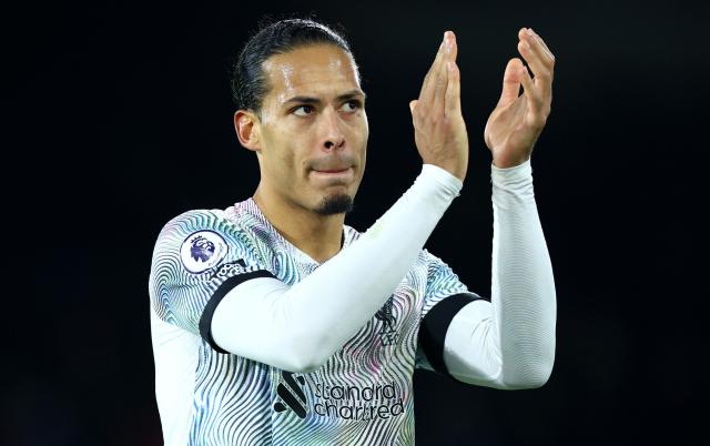 Virgil Van Dijk of Liverpool applauds the fans after the Premier League match between Crystal Palace and Liverpool FC at Selhurst Park on February 25, 2023 in London, England - Chloe Knott/Getty Images
