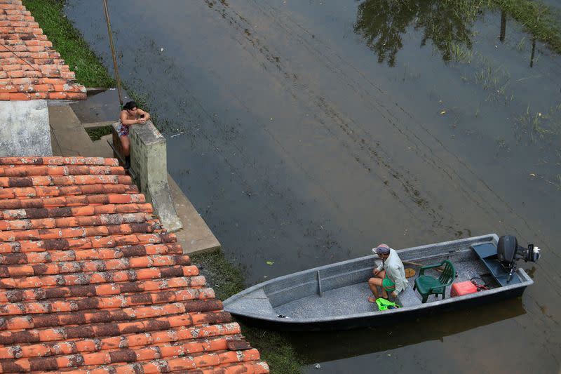 Flooding displaces residents in southern Paraguay