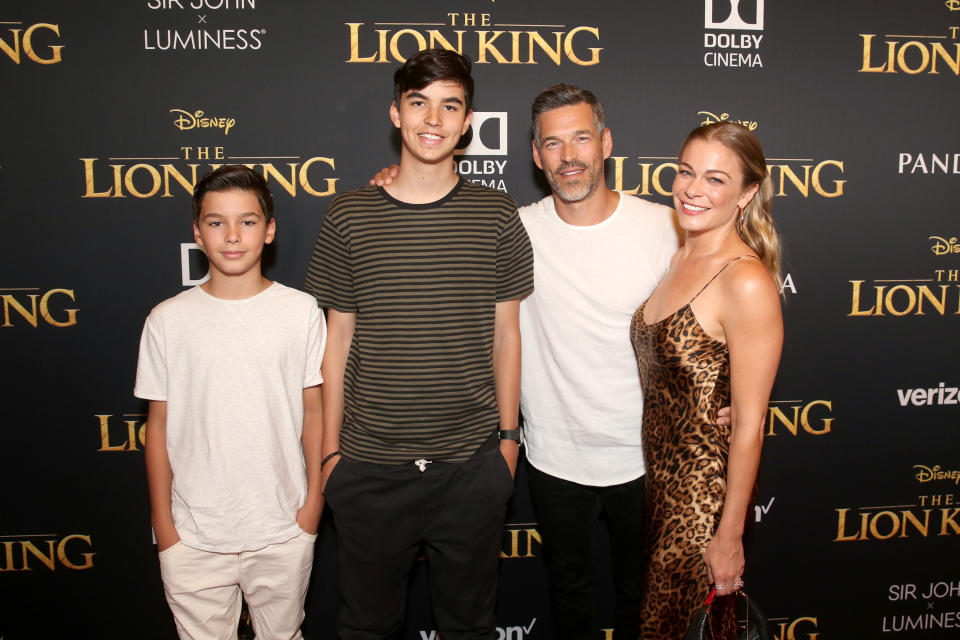 Jake, Mason, and Eddie Cibrian and LeAnn Rimes pose at the 2019 "Lion King" premiere