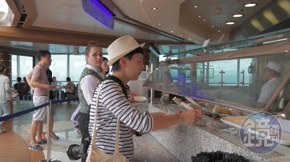 筷樂麵吧提供多款麵食，讓遊客能變換口味。