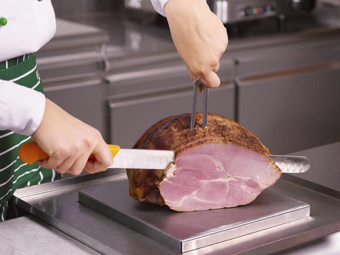 ¿Qué hacer para que un  jamón no esté tan salado?