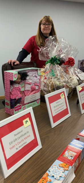 Centreville DPW director and village clerk Michelle Thibideau said dozens of items have been donated to a raffle benefiting a local teacher. Meanwhile, Centreville’s 2022 Christmas celebration will be Friday, Dec. 9, 2022.