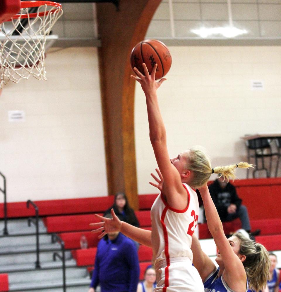 Reese Williams scores two of her game-high 24 points for Colon in a win over Pittsford on Thursday.