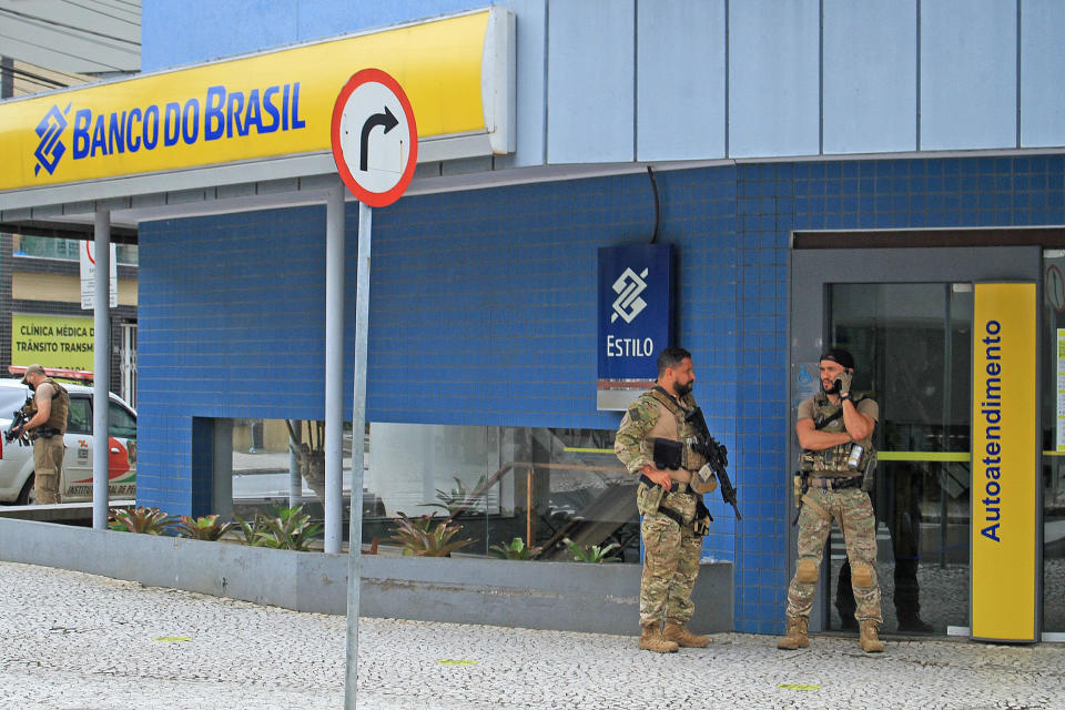 Image: BRAZIL-CRIME-ROBBERY-BANK (Guilherme Haun / AFP - Getty Images)