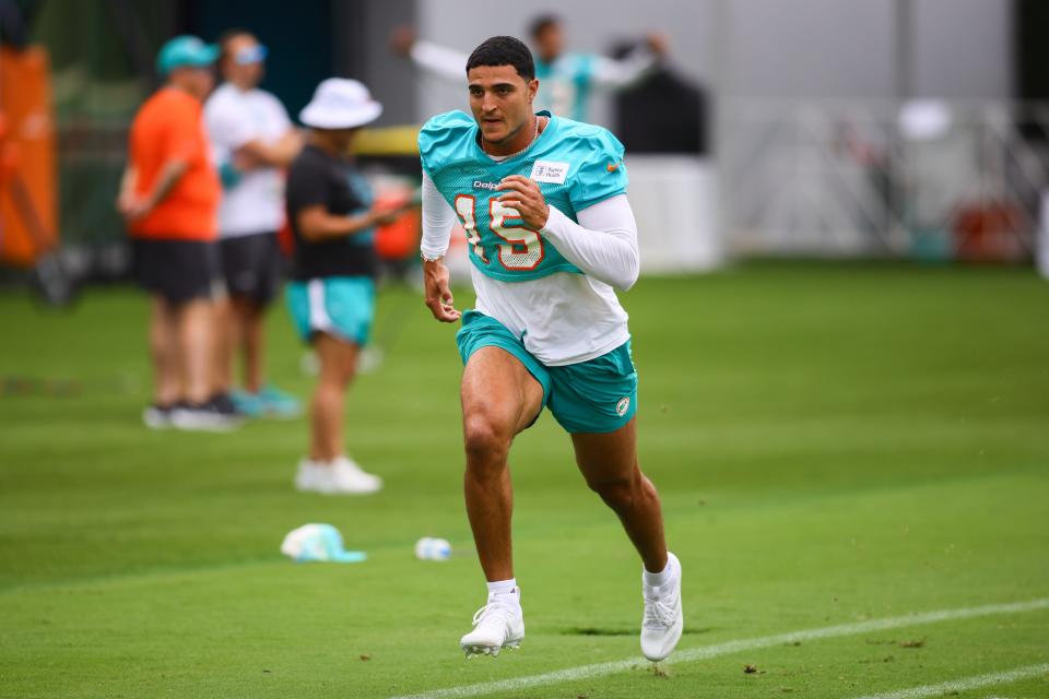 Dolphins linebacker Jaelan Phillips works out during training camp.