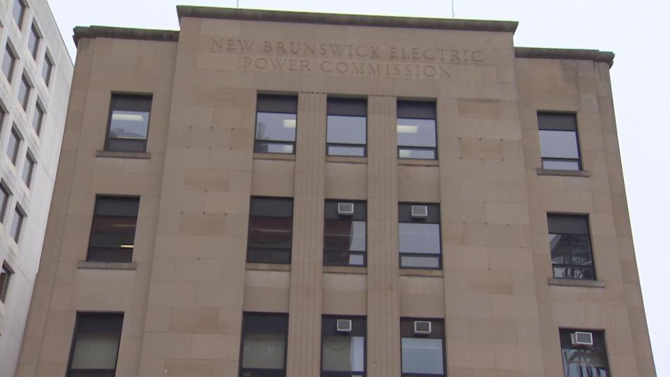 The building at 527 King Street has heritage value due to the craftsmanship required to build it in the 1940s.  According to the Historic Places website, the four-story structure “reflects a fusion of contemporary classical and art nouveau elements."