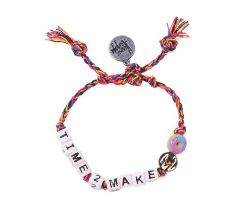 Buy the <a href="https://www.modaoperandi.com/venessa-arizaga-r15/venessa-arizaga-time-2-make-donuts-bracelet" target="_blank">Venessa Arizaga 'Time 2 Make Donuts' bracelet</a>