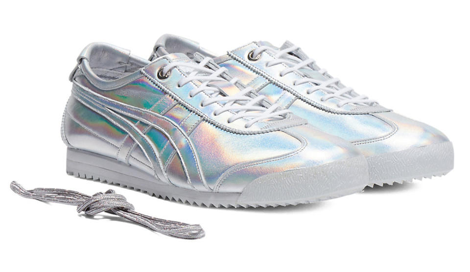 Onitsuka Tiger, sneakers, holographic sneakers, silver sneakers, metallic sneakers, lace up sneakers, rubber sneakers low top sneakers