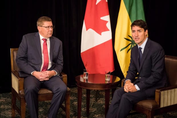 premier-scott-moe-tells-trudeau-sask-farmers-need-an-answer-on-cash