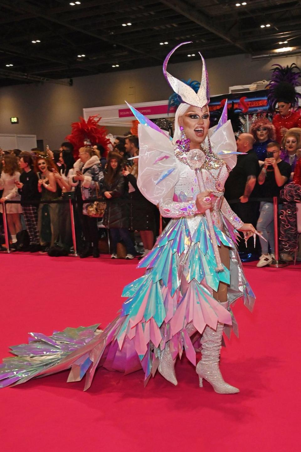 Photo Gallery Dragcon UK 2024 Queens Walk