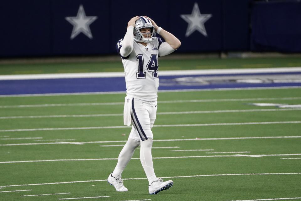 Former Dallas Cowboys quarterback Andy Dalton (14) signed with the Bears. (AP Photo/Roger Steinman)