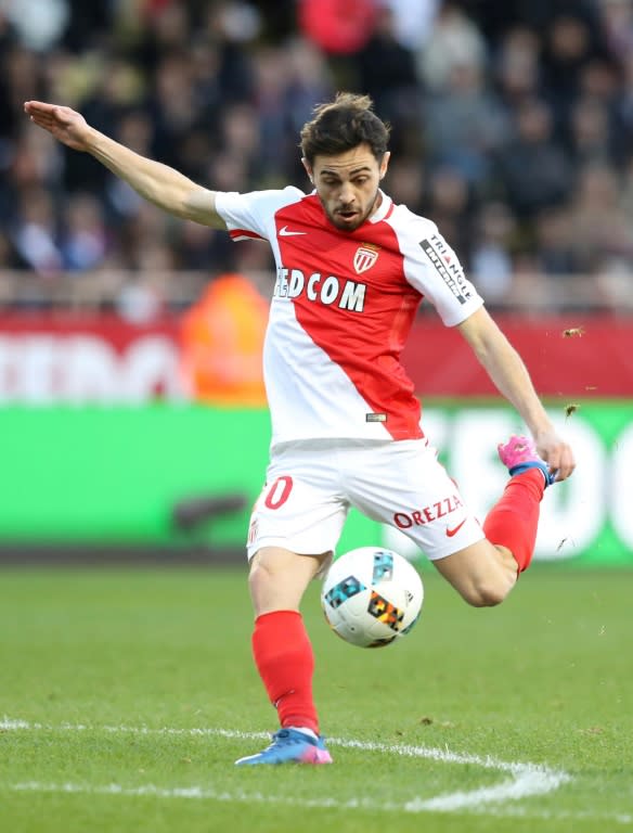 Bernardo Silva rescued a draw for Monaco against Paris Saint Germain