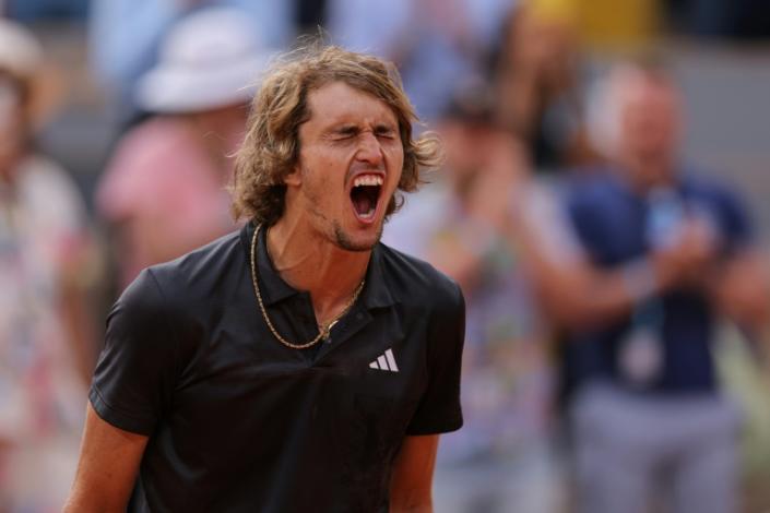 Roar of delight: Germany's Alexander Zverev shouts as he celebrates his victory over Argentina's Tomas Martin Etcheverry (Thomas SAMSON)