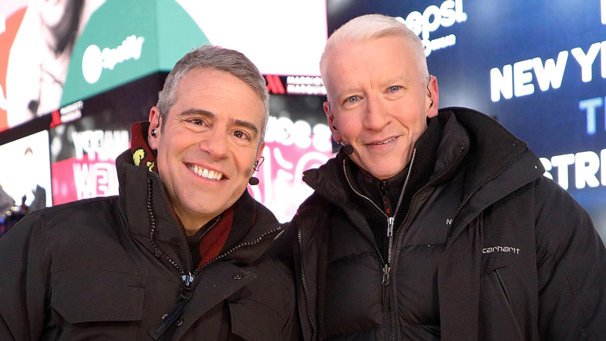 Andy Cohen mengatakan dia “berusaha keras” untuk melambai ke Brian Seacrest pada Malam Tahun Baru