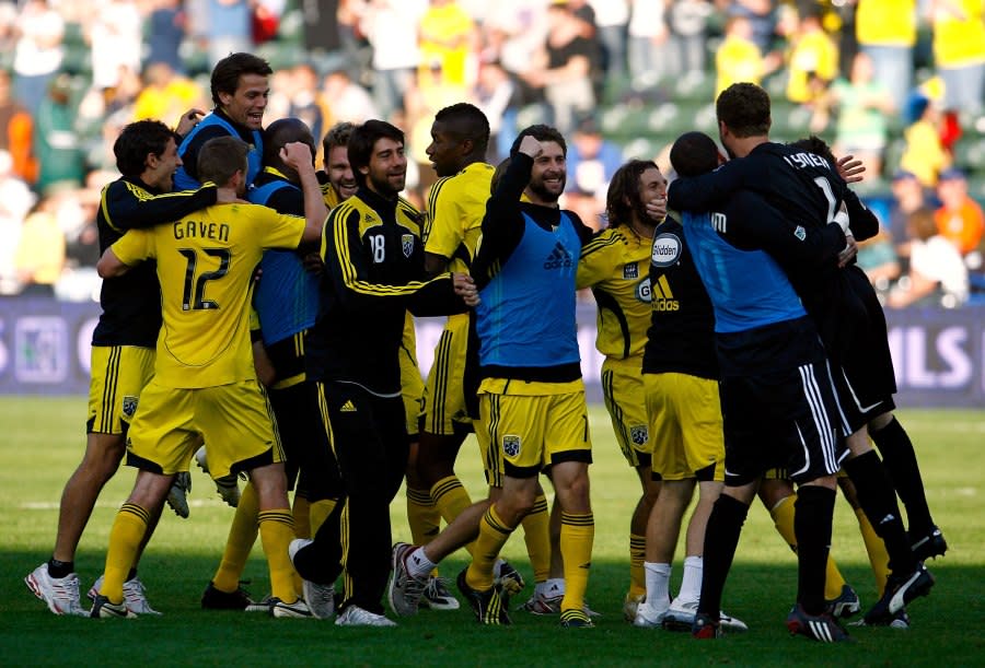 CARSON, CA – NOVEMBER 23: Members of the Columbus Crew celebrate on the field after defeating the New York Red Bulls 3-1 to win their 2008 MLS Cup match at The Home Depot Center on November 23, 2008 in Carson, California. The Crew defeated the Red Bulls 3-1. (Photo by Jeff Gross/Getty Images)