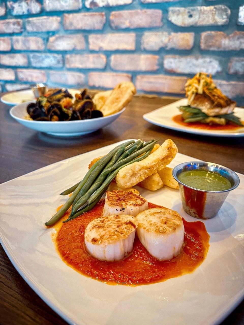 Fresh seafood is on the menu at Stones Throw in Cape Coral.
