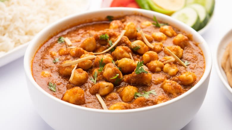 Stewed spiced chickpeas white bowl
