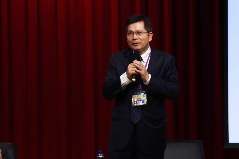 普萊德科技董事長陳清港表示公司應塑造「利他、共好」的文化，藉由各部門的相互合作，就能把每件事情都做得相當完善，也會使員工身為企業的一分子而光榮。