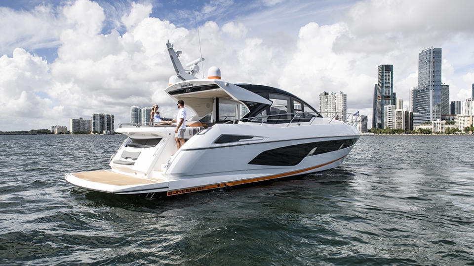 The Sunseeker Predator Evo 60