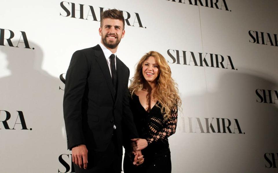 Shakira y Piqué en Barcelona en el 2014. Después del anuncio de la separación, la cantante podría mudarse a Miami con sus hijos.