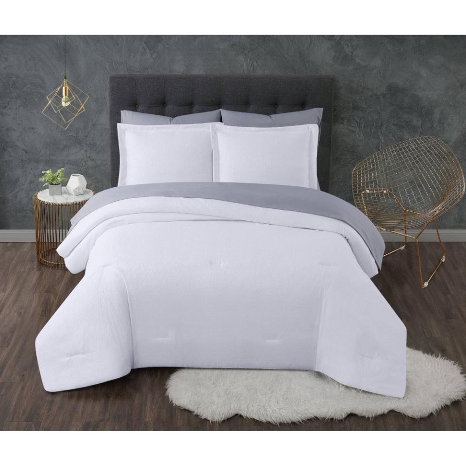 <p><a href="https://go.redirectingat.com?id=74968X1596630&url=https%3A%2F%2Fwww.target.com%2Fp%2Ftwin-xl-5pc-antimicrobial-seersucker-bed-in-a-bag-white-truly-calm%2F-%2FA-80606631&sref=https%3A%2F%2Fwww.oprahdaily.com%2Fstyle%2Fg39947114%2Fbest-graduation-gifts-for-her%2F" rel="nofollow noopener" target="_blank" data-ylk="slk:Shop Now;elm:context_link;itc:0;sec:content-canvas" class="link ">Shop Now</a></p><p>Antimicrobial Seersucker Bed in a Bag</p><p>target.com</p><p>$89.99</p><span class="copyright">Truly Calm</span>