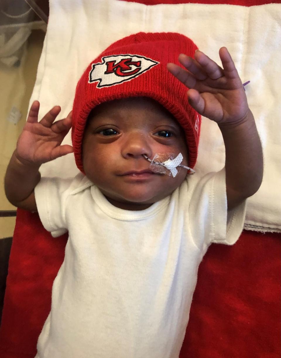 NICU Babies in Kansas City Celebrate Chiefs' Win!