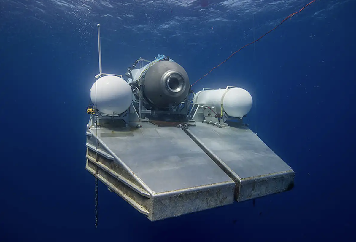 The Titan has a carbon fibre hull that connects two titanium domes that can withstand the crushing pressure at a depth of 4,000m (OceanGate Expeditions)