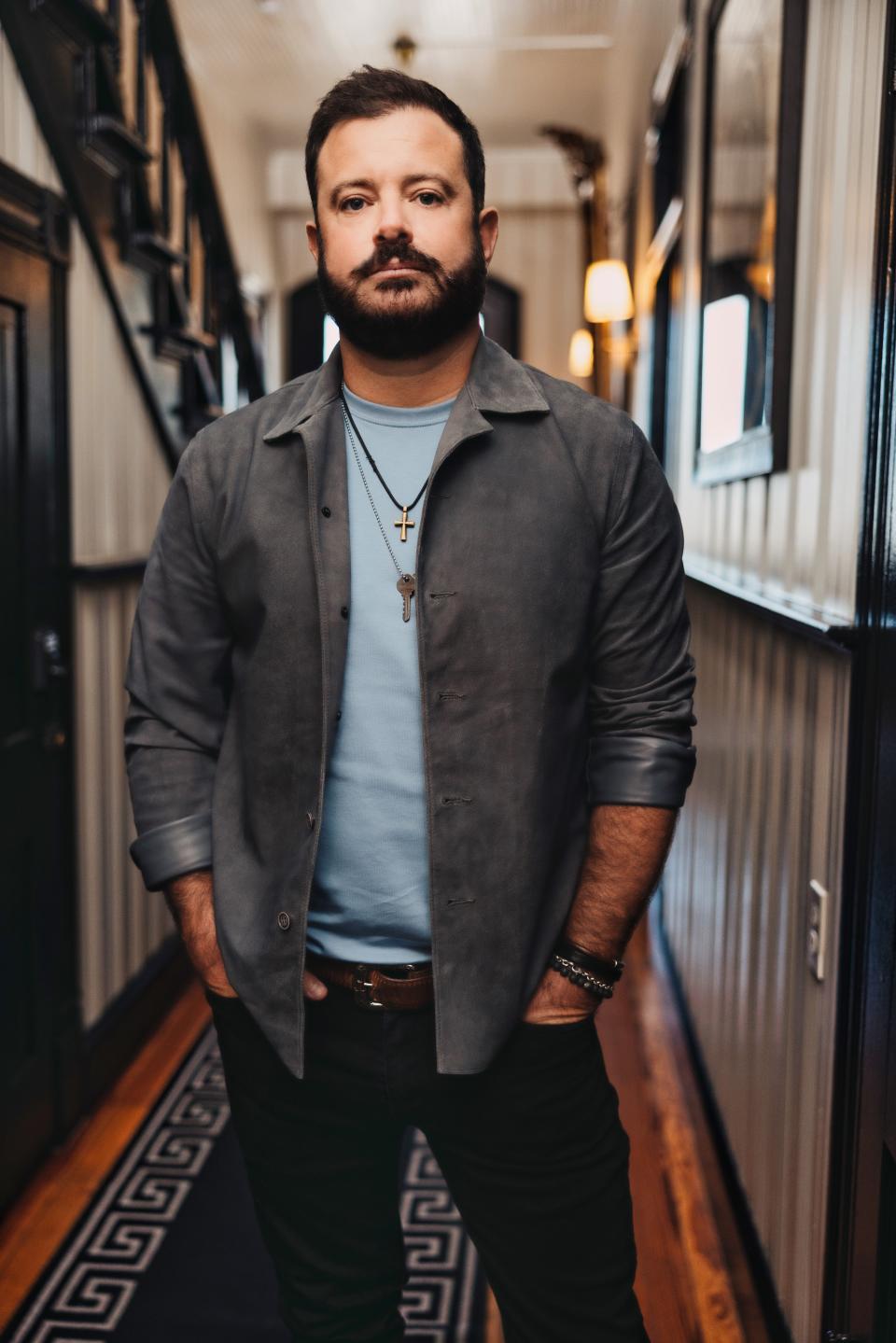 Wade Bowen takes the stage at First Avenue Club on Feb. 17.