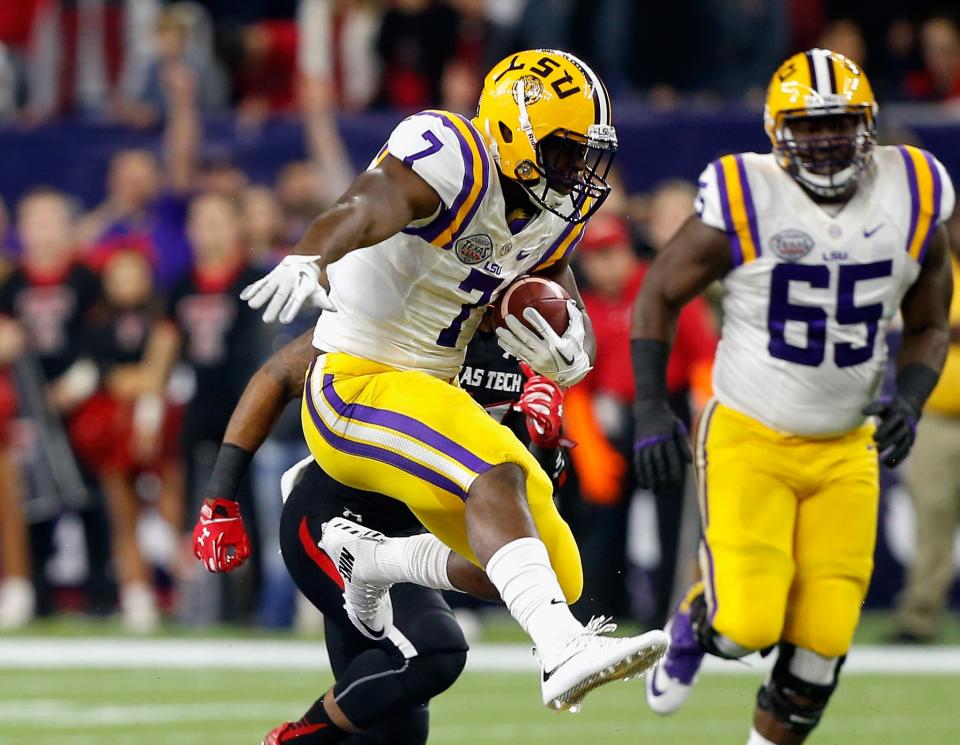 Leonard Fournette is among the Heisman frontrunners for the 2016 season. (AP Photo/Bob Levey, File)