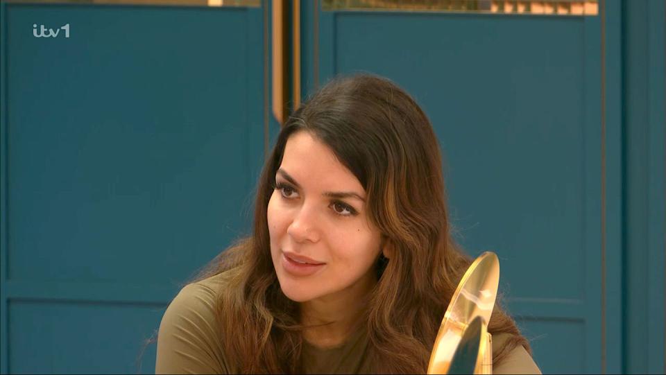 ekin su on celebrity big brother episode 3