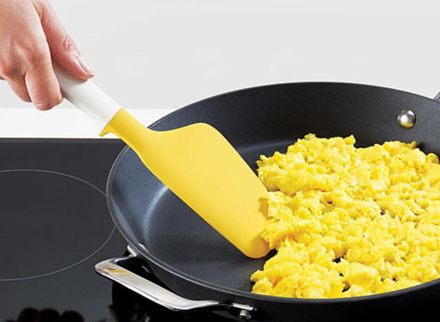 This Rubber Spatula Is How I Make the Best Scrambled Eggs
