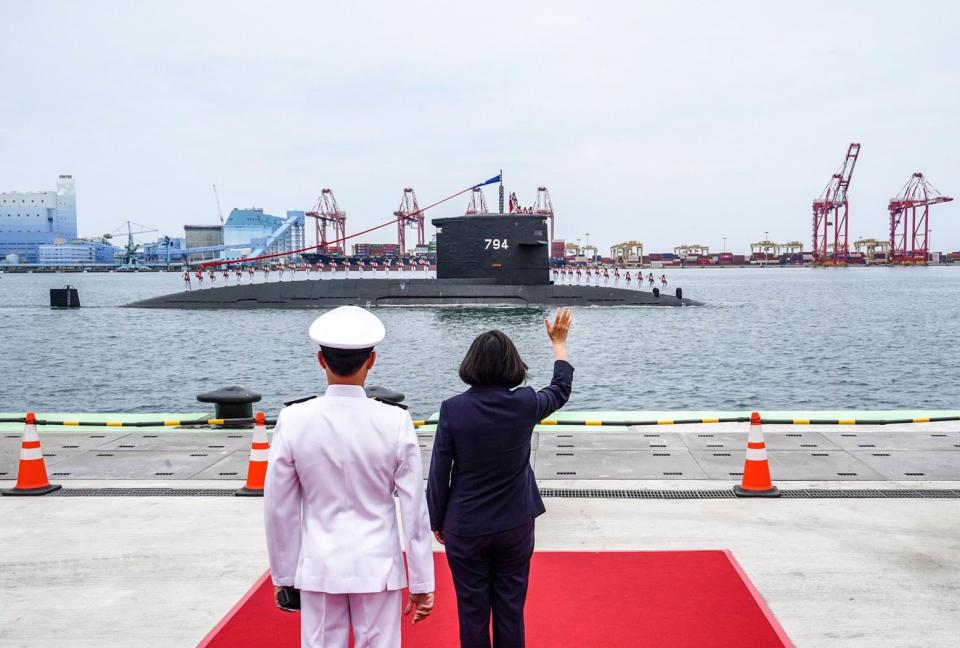 蔡英文從主持潛艦廠房動土，到今年9月底還要為自製潛艦命名、下水。資料照片