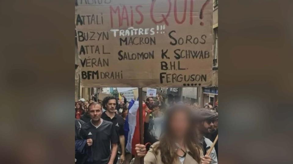 Une pancarte antisémite a été repérée dans le cortège contre le pass sanitaire samedi à Metz - BFMTV