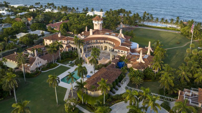 Vista aérea de la mansión Mar-a-Lago del ex presidente Donald Trump en Florida