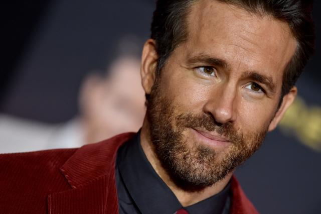 Red Notice: Dwayne Johnson, Gal Gadot, Ryan Reynolds Tease Movie – The  Hollywood Reporter