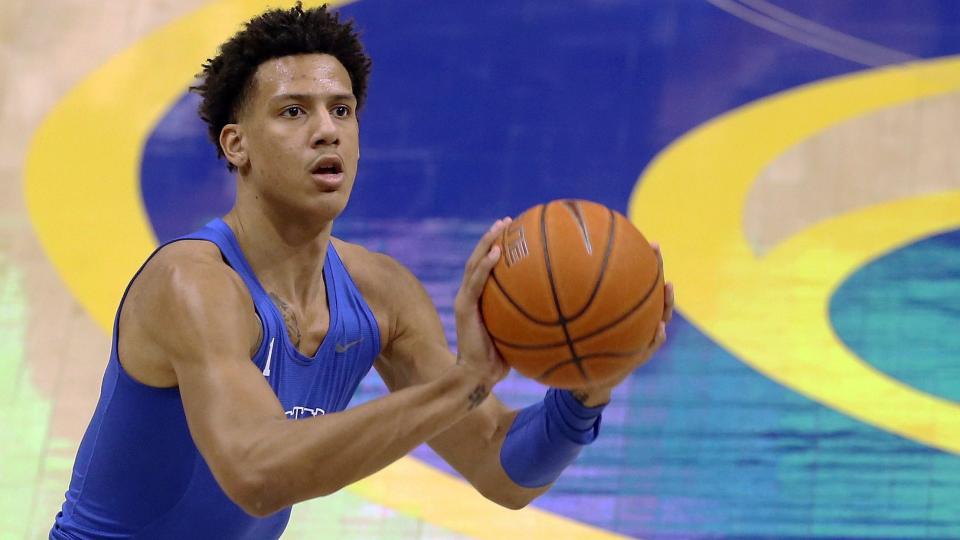 Jan 19, 2021; Pittsburgh, Pennsylvania, USA;  Duke Blue Devils forward Jalen Johnson (1) warms up before playing the Pittsburgh Panthers at the Petersen Events Center. Mandatory Credit: Charles LeClaire-USA TODAY Sports ORG XMIT: IMAGN-443430 ORIG FILE ID:  20210119_gma_al8_085.jpg