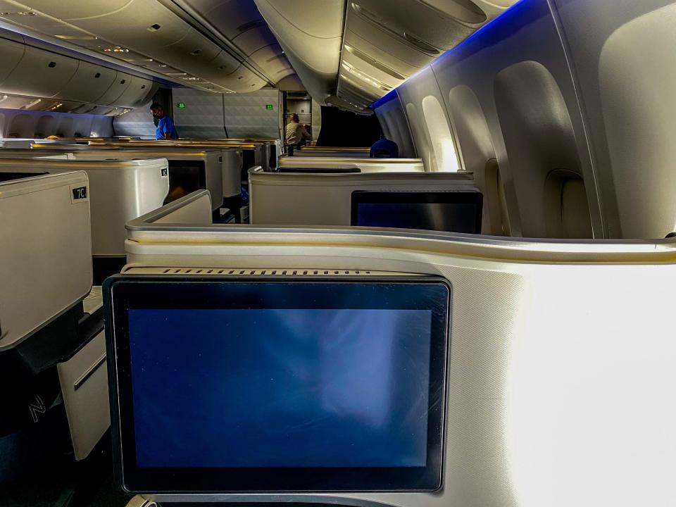 Delta Air Lines First Class Phoenix to Minneapolis Boeing 767-400ER