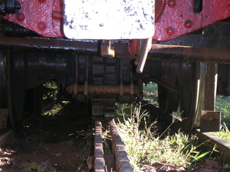 A close-up of the rack-and-pinion system, which holds the rake against slippages on the steep gradients.