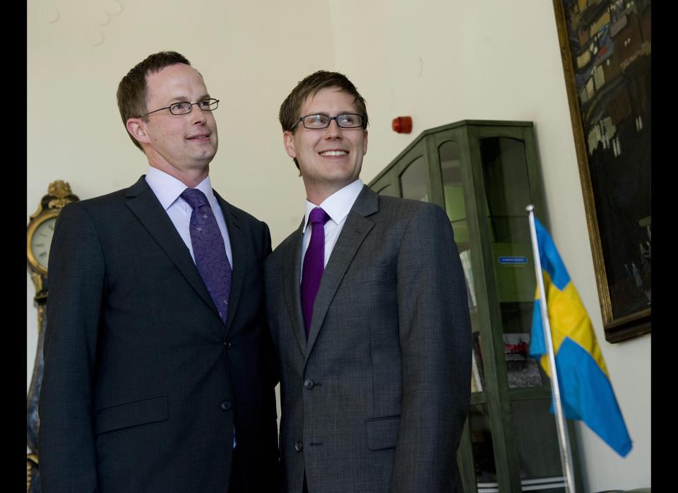 Sweden recognized same sex marriage in <a href="http://www.bbc.co.uk/news/world-latin-america-10650267" target="_hplink">2009.</a>     <em>Pictured: Johan Lundqvist (L) and Alf Karlsson. </em>