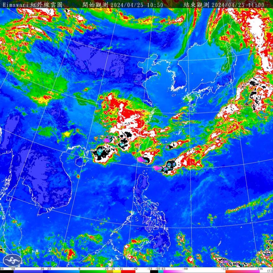 今天暖濕空氣持續影響台灣，全台易有短暫陣雨或雷雨。(翻攝自氣象署)