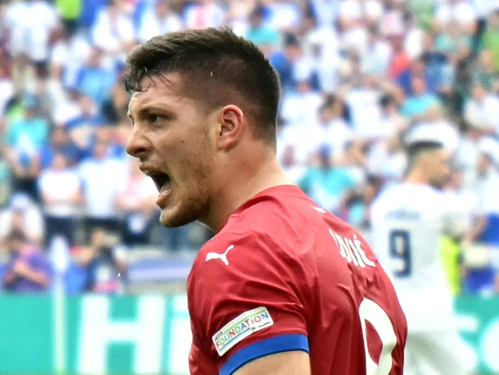 Serbiens Torschütze Luka Jovic (MIGUEL MEDINA)