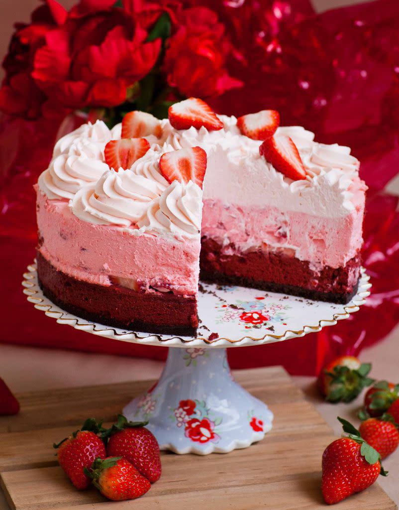 Red Velvet Strawberry Cheesecake